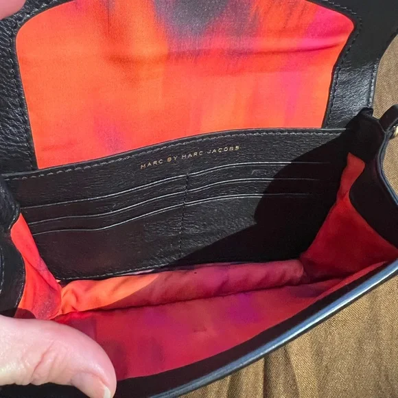 Marc By Marc Jacobs Crossbody - Black Leather, Excellent Condition - Picture 6 of 11